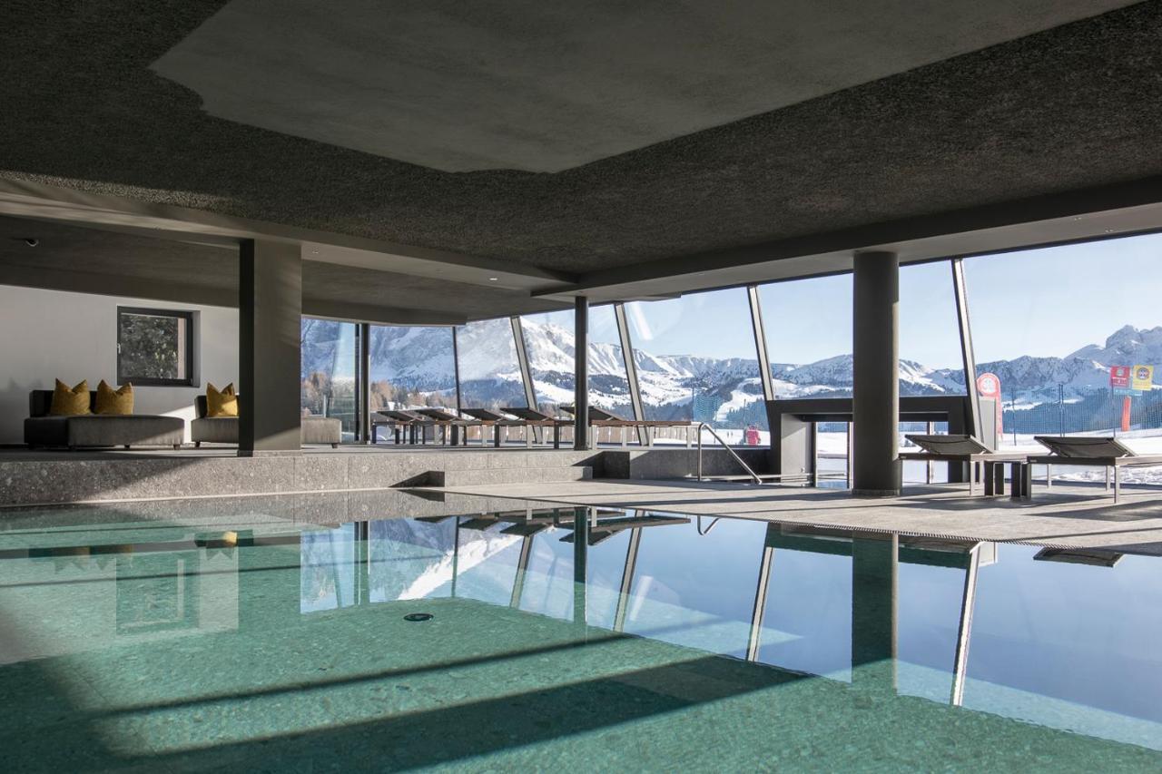 Sporthotel Sonne Alpe Di Siusi Ngoại thất bức ảnh